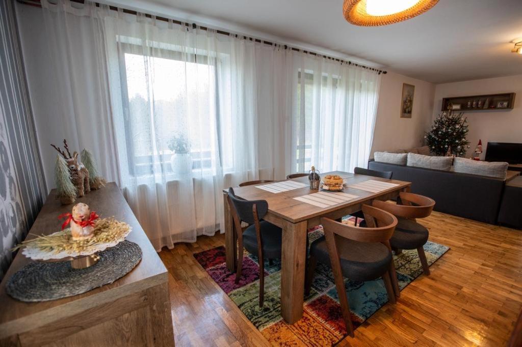 Holiday House On The Riverside Ogulin Exterior foto